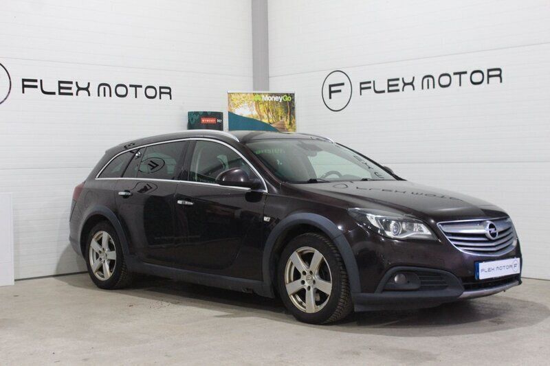 Brun Begagnad 2014 Opel Insignia Country Tourer Business Kombi | 79 800 kr (Marknadspris) - Bild 1/4