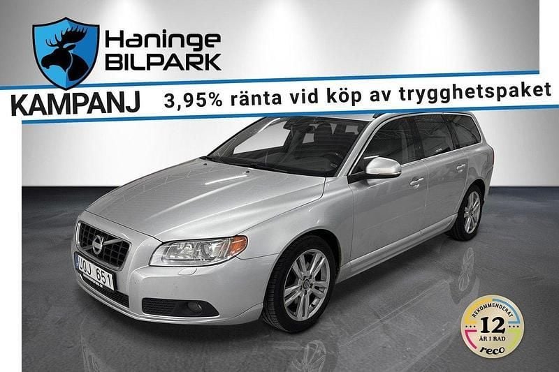 Ljusgrå Begagnad 2012 Volvo V70 Momentum Kombi | 109 900 kr (Marknadspris) - Bild 1/4