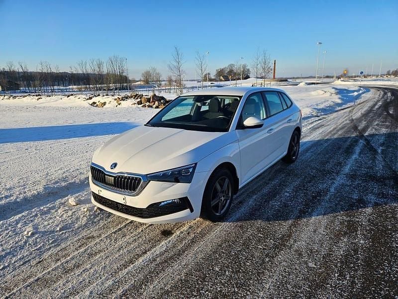 Begagnad Skoda Scala 110 HK (80 kW) 2021 Halvkombi