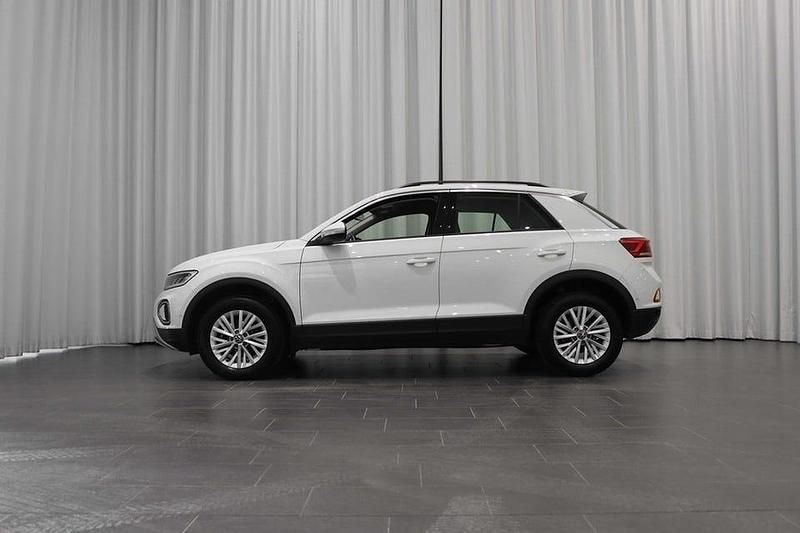 Begagnad VW T-Roc 150 HK (110 kW) 2023 Vit SUV