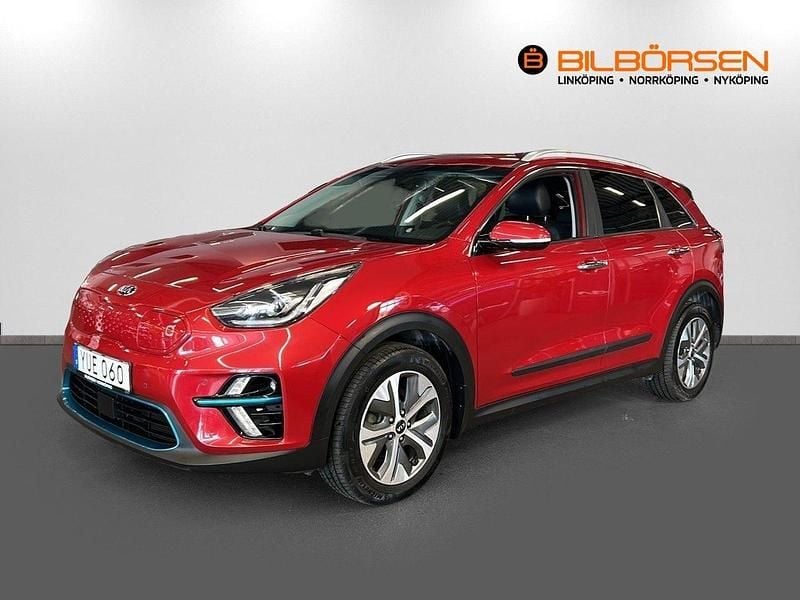 Röd Begagnad 2018 Kia e-Niro Advance SUV | 209 900 kr - Bild 1/4