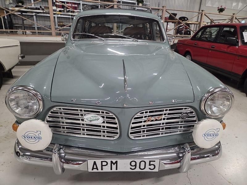 Ljusgrön Begagnad 1968 Volvo Amazon Kombi | 390 000 kr - Bild 1/4
