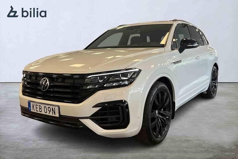 Vit Begagnad 2023 VW Touareg R SUV | 699 000 kr - Bild 1/1
