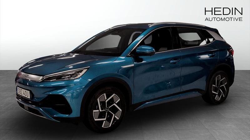 Blå Begagnad 2022 BYD Atto 3 Design SUV | 289 900 kr (Marknadspris) - Bild 1/4