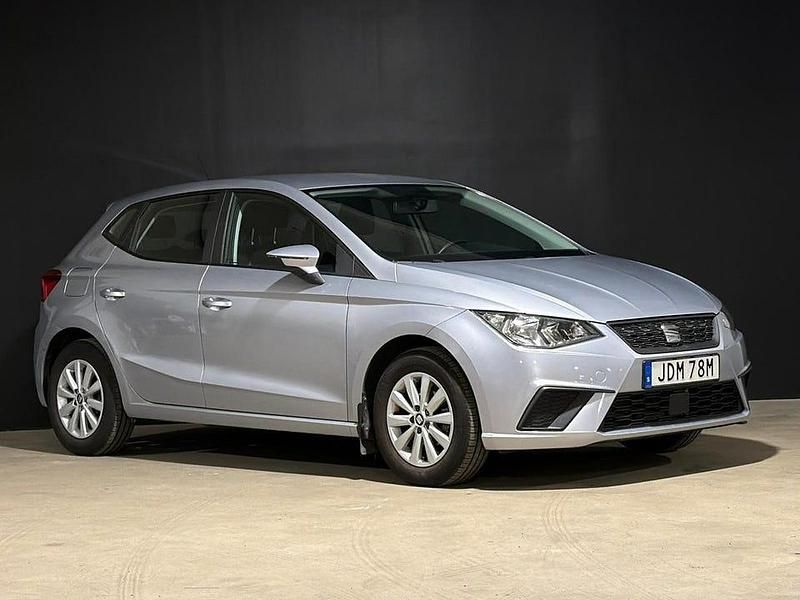 Begagnad Seat Ibiza Style 90 HK (66 kW) 2021 Silver Halvkombi