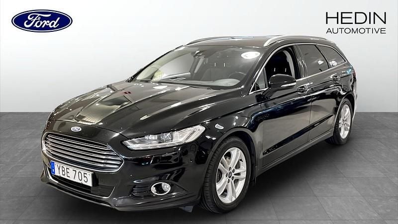 Svart (black) Begagnad 2016 Ford Mondeo Kombi | 135 000 kr (Marknadspris) - Bild 1/4