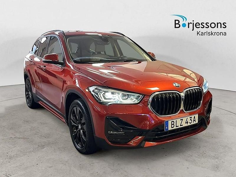 Begagnad BMW X1 125 HK (91 kW) 2021 Orange SUV