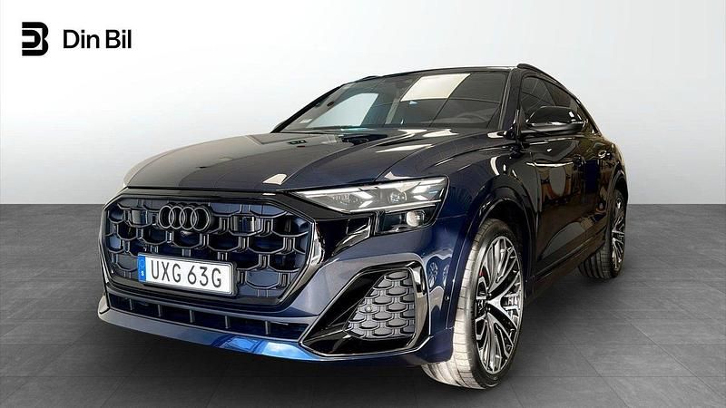 Blå Ny 2024 Audi Q8 S-Line SUV | 1 199 000 kr - Bild 1/4