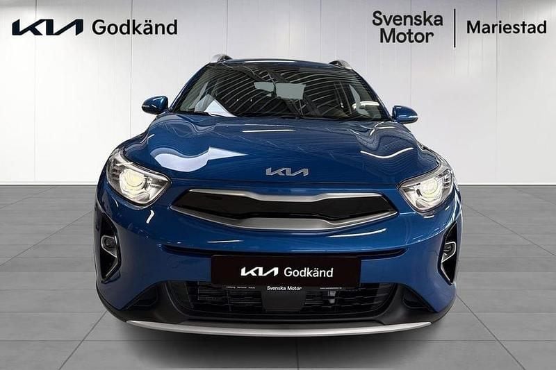 Begagnad Kia Stonic Advance 121 HK (88 kW) 2023 Blå SUV