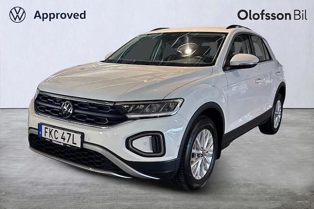 Vit Begagnad 2022 VW T-Roc Life SUV | 269 000 kr (Marknadspris) - Bild 1/3