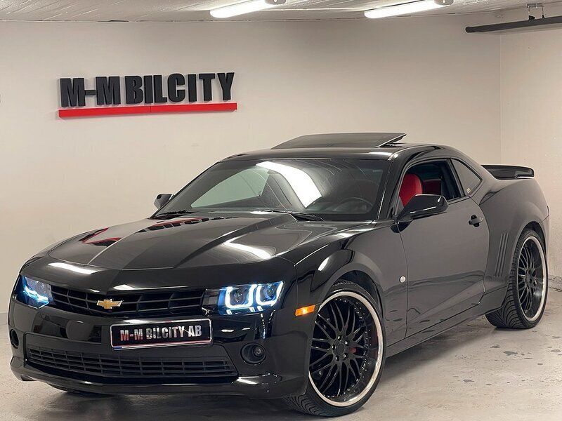 Svart Begagnad 2015 Chevrolet Camaro SS Sportkupé | 185 900 kr - Bild 1/4