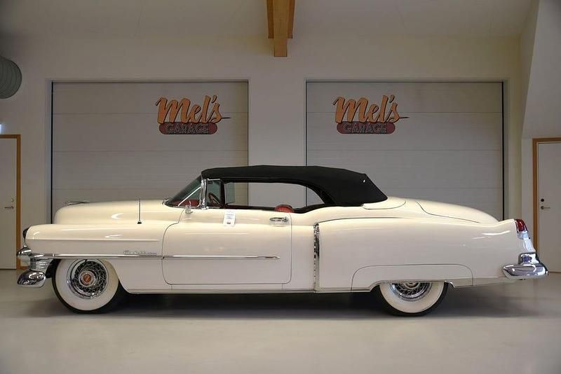 Vit Begagnad 1953 Cadillac Eldorado Sportkupé | 2 845 000 kr - Bild 1/4