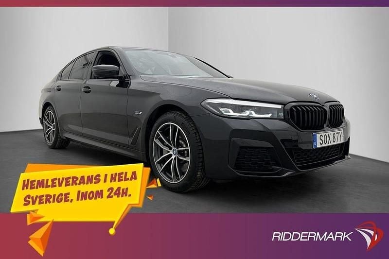 Svart Begagnad 2023 BMW 530 M Sport | 449 800 kr - Bild 1/3