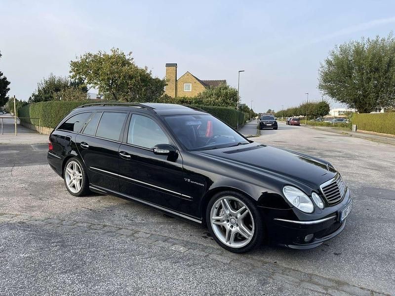 Begagnad 2004 Mercedes E55 AMG AMG Kombi | 199 900 kr - Bild 1/4