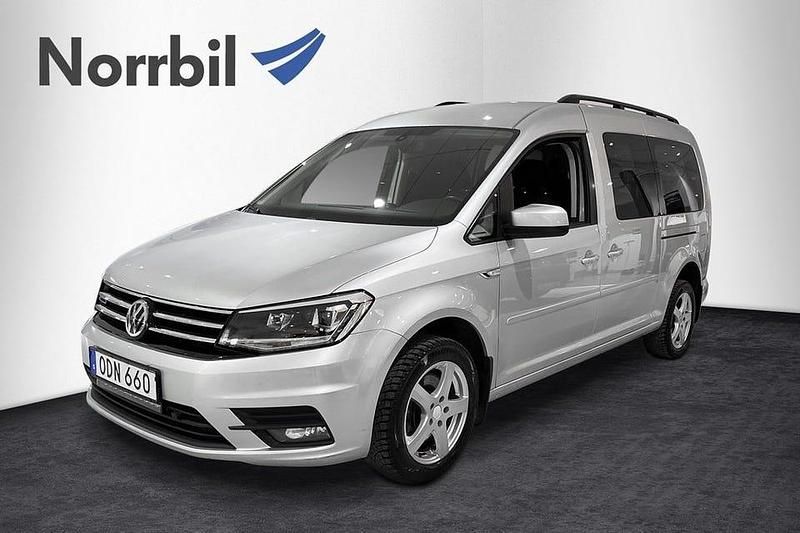 Silver Begagnad 2016 VW Caddy Maxi Life Life Minibuss | 219 000 kr (Dyr) - Bild 1/4