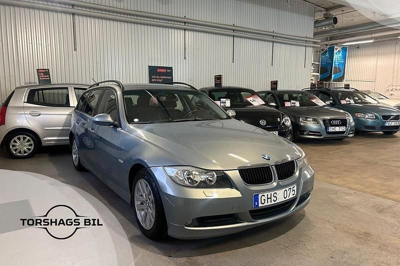Grå Begagnad 2008 BMW 320 Advantage Kombi | 59 900 kr (Marknadspris) - Bild 1/4