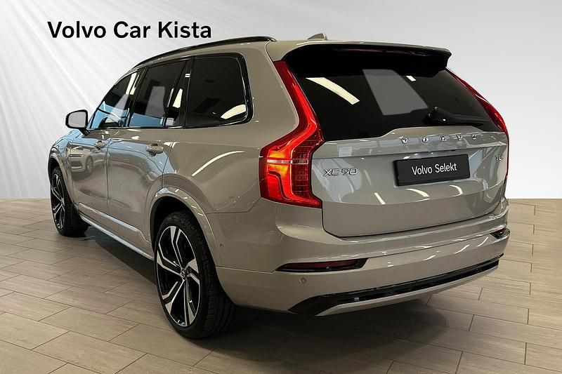 Begagnad Volvo XC90 456 HK (335 kW) 2024 Silver SUV