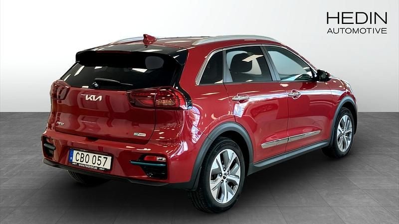 Begagnad Kia e-Niro 2022 Röd SUV