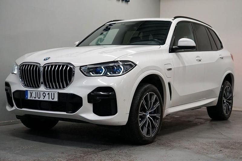 Begagnad BMW X5 M Sport 394 HK (289 kW) 2022 Vit SUV