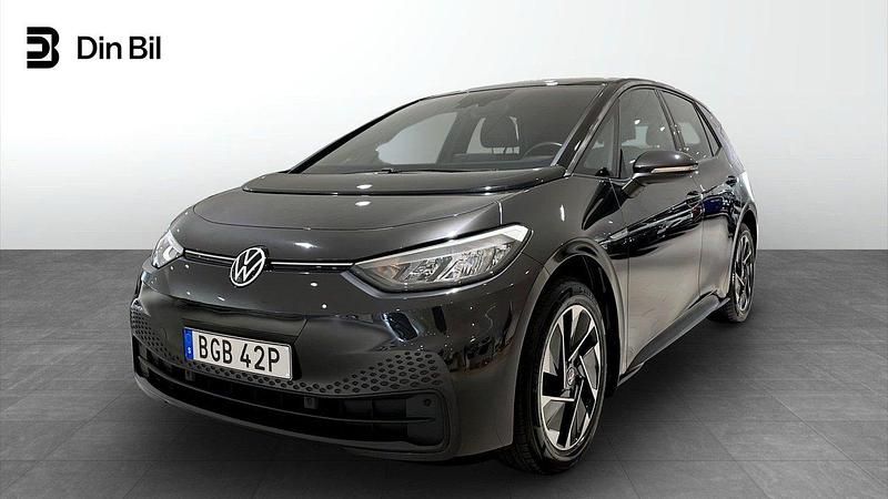 Mörkgrå Begagnad 2022 VW ID.3 Pro Performance Halvkombi | 244 900 kr (Marknadspris) - Bild 1/4