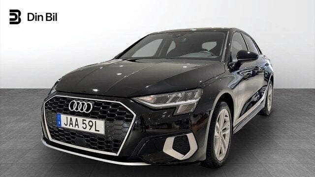 Brilliantsvart Begagnad 2022 Audi A3 Advanced Plus | 249 900 kr (Marknadspris) - Bild 1/4