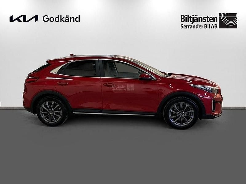 Begagnad Kia XCeed 141 HK (103 kW) 2022 Röd SUV