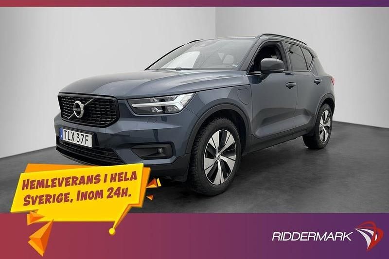 Mblå Begagnad 2022 Volvo XC40 R-Design SUV | 384 800 kr (Dyr) - Bild 1/3