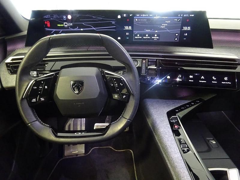 Begagnad Peugeot e-5008 GTi 157 kW (214 HK) 2024 Svart SUV