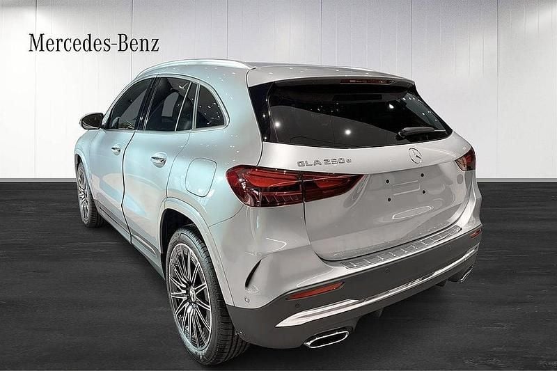 Ny Mercedes GLA250 Advanced 2026 Hightech silver metallic SUV