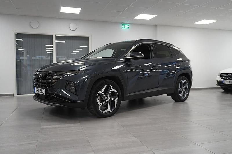 Dark night Begagnad 2022 Hyundai Tucson Advanced SUV | 335 800 kr (Marknadspris) - Bild 1/4