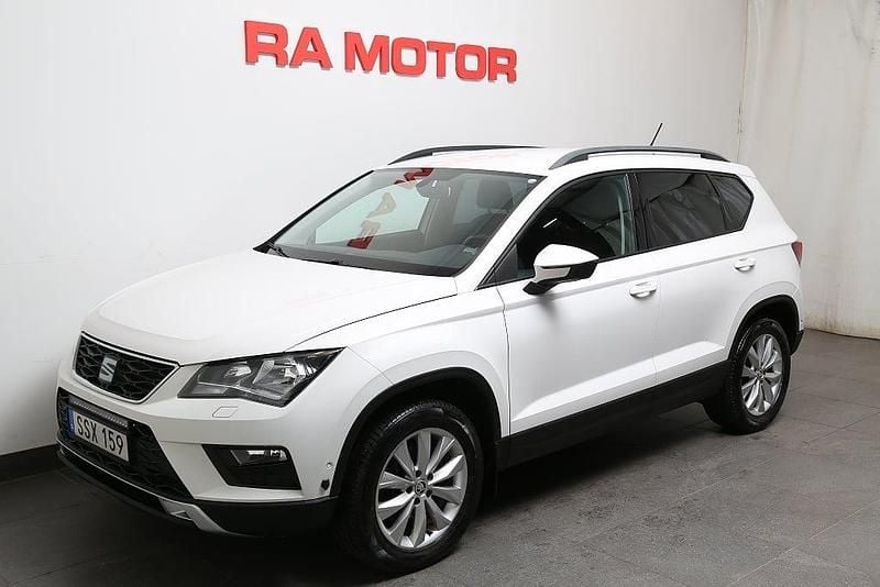 Vit (bila white) Begagnad 2017 Seat Ateca 4Drive SUV | 169 900 kr (Marknadspris) - Bild 1/3