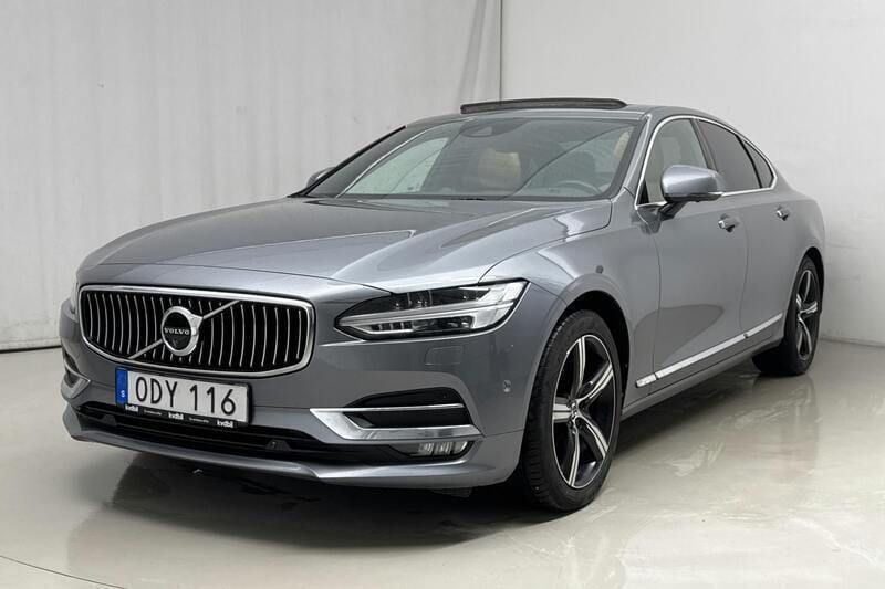 Grå Begagnad 2017 Volvo S90 Inscription Sedan | 230 000 kr (Bra pris) - Bild 1/4