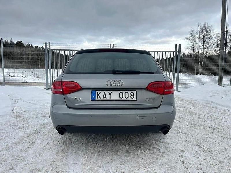 Begagnad Audi A4 180 HK (132 kW) 2009 Grå Kombi