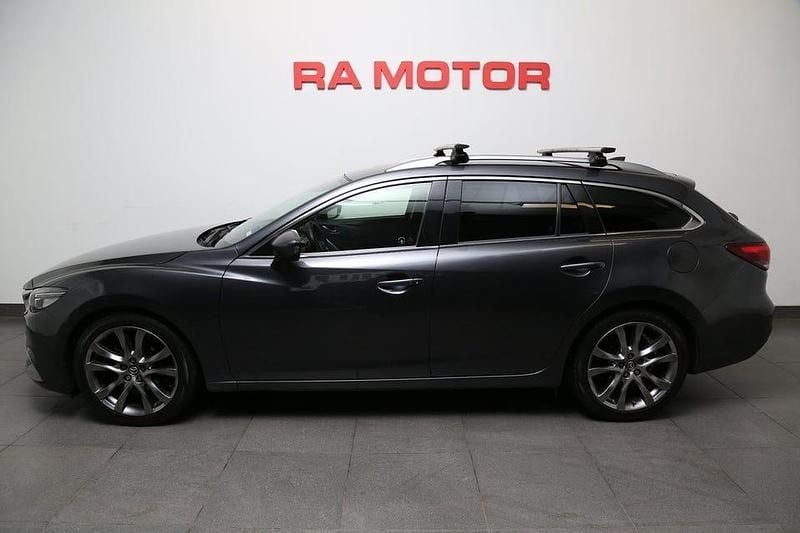 Begagnad Mazda 6 Optimum 175 HK (128 kW) 2015 Grå Kombi