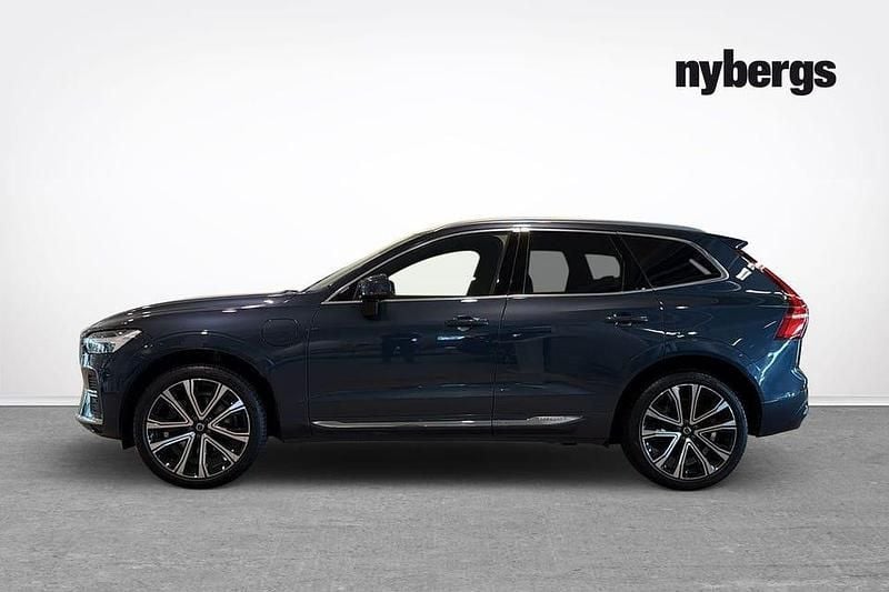 Begagnad Volvo XC60 Plus 462 HK (339 kW) 2023 Blå SUV