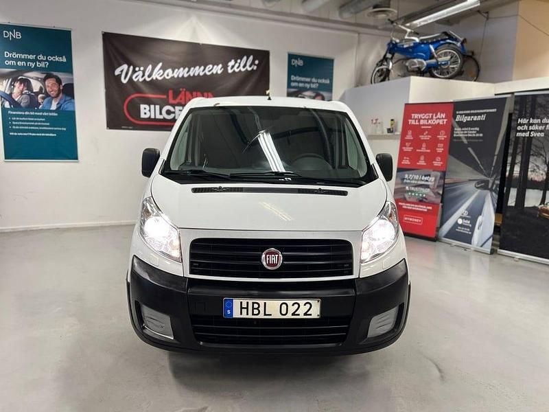 Begagnad Fiat Scudo 128 HK (94 kW) 2015 Vit Van