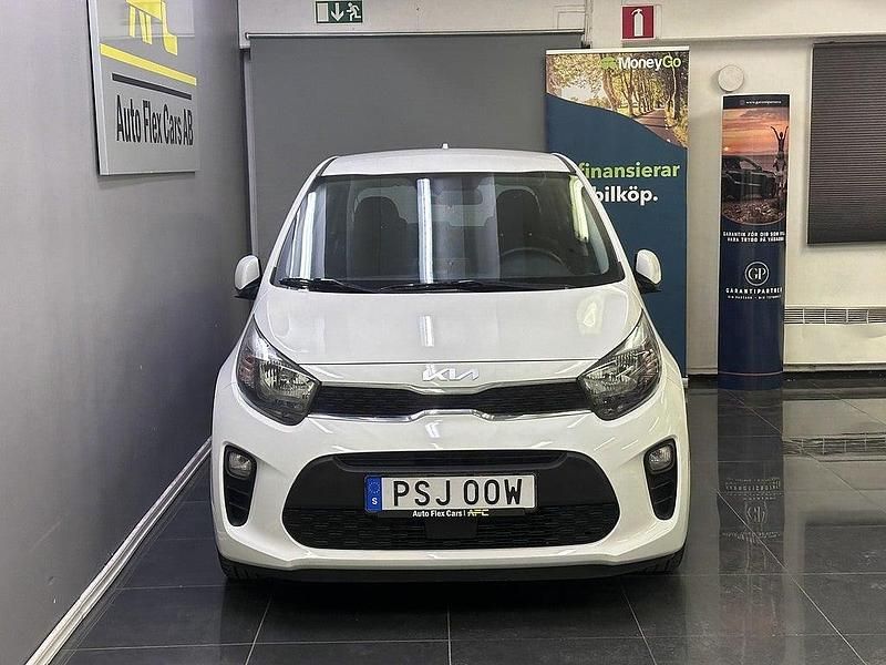 Begagnad Kia Picanto Advance 67 HK (49 kW) 2023 Vit Halvkombi