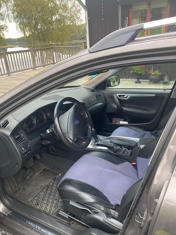 Begagnad Volvo XC70 185 HK (136 kW) 2006 Kombi