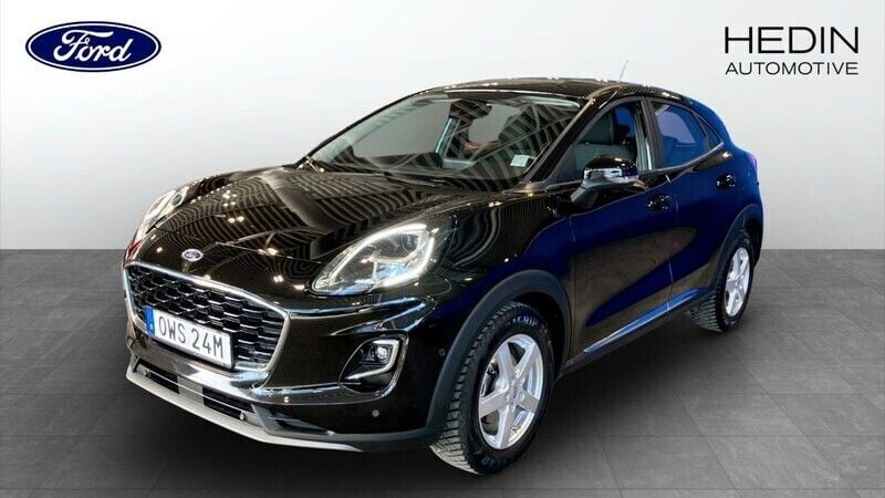Svart (black) Begagnad 2021 Ford Puma Titanium Halvkombi | 179 900 kr (Bra pris) - Bild 1/4