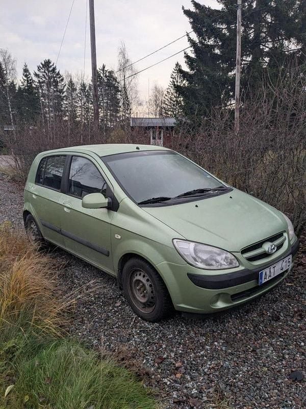 Begagnad 2006 Hyundai Getz Halvkombi | 12 000 kr (Bra pris) - Bild 1/4