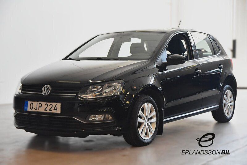 Svart Begagnad 2016 VW Polo Halvkombi | 89 899 kr (Marknadspris) - Bild 1/4