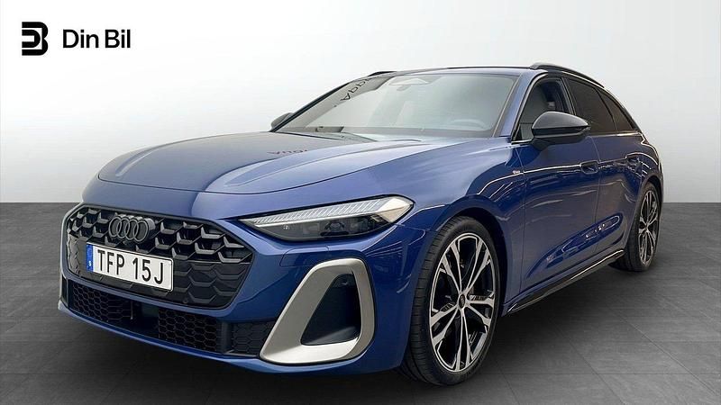 Ascariblå metallic Begagnad 2024 Audi A5 S-Line Sportkupé | 619 000 kr - Bild 1/4