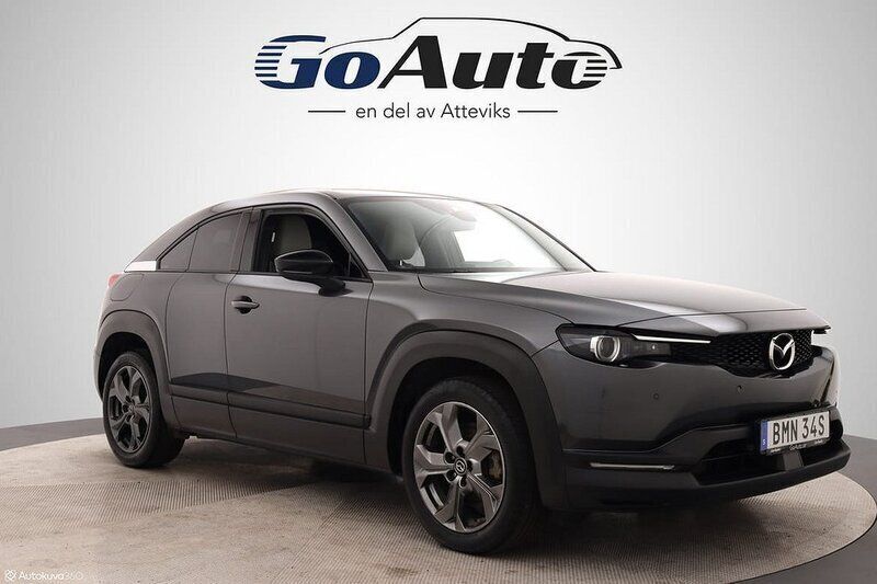 Grå Begagnad 2021 Mazda MX30 Cosmo SUV | 169 500 kr (Marknadspris) - Bild 1/4