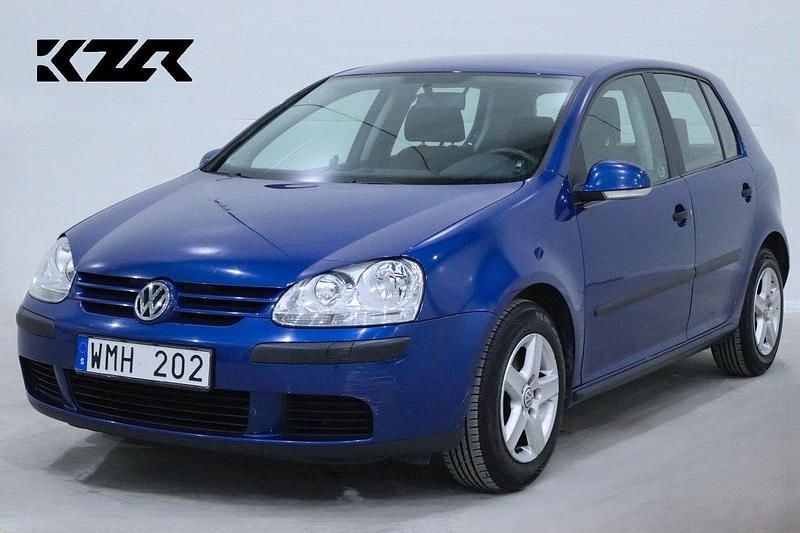 Ljusblå Begagnad 2005 VW Golf IV Trendline Halvkombi | 29 900 kr (Marknadspris) - Bild 1/4