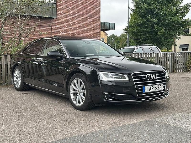 Begagnad Audi A8 Comfort 259 HK (190 kW) 2015 Svart Sedan