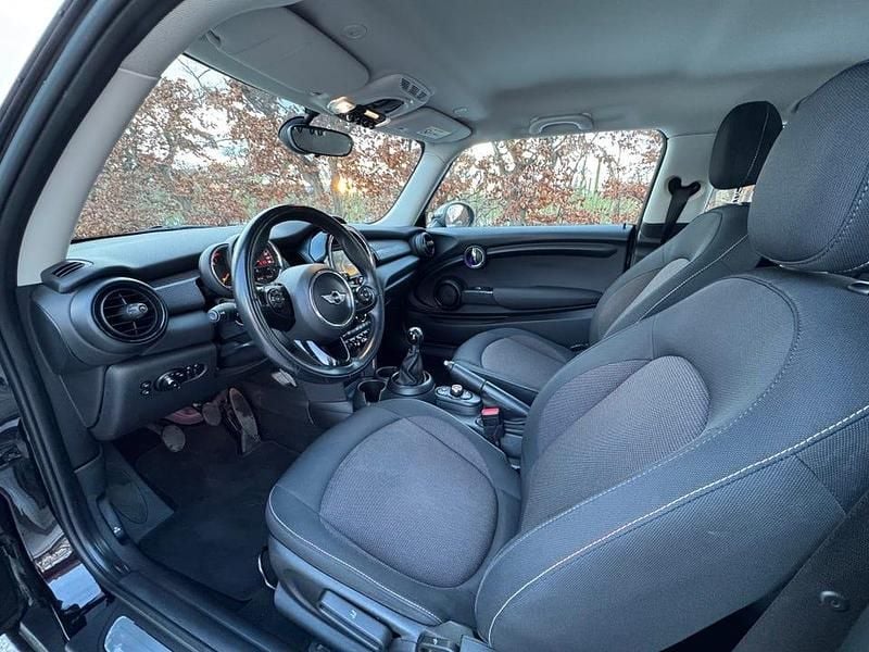 Begagnad Mini Cooper 136 HK (100 kW) 2017 Halvkombi