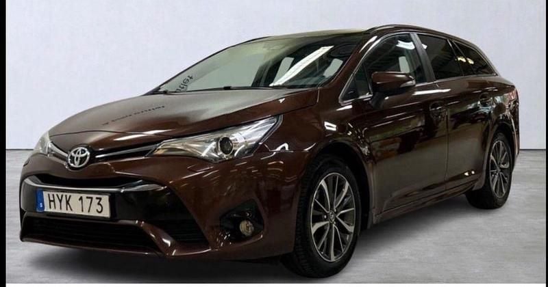 Begagnad 2015 Toyota Avensis Multidrive S Kombi | 147 000 kr (Bra pris) - Bild 1/4