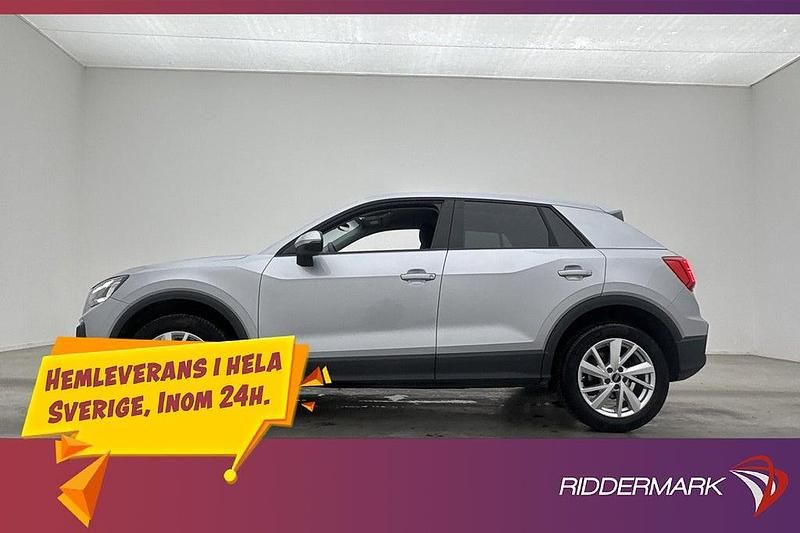 Silver Begagnad 2022 Audi Q2 Comfort SUV | 215 000 kr (Superpris) - Bild 1/3