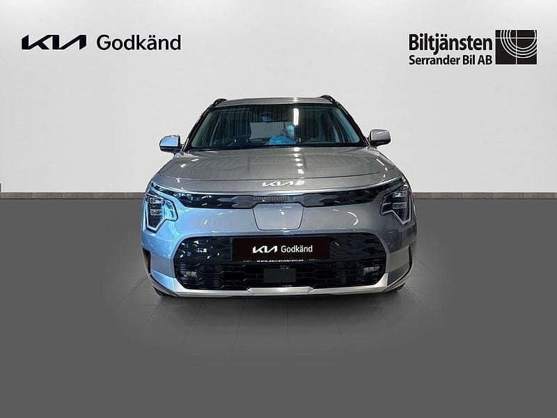 Begagnad Kia e-Niro 150 kW (204 HK) 2023 Grå SUV