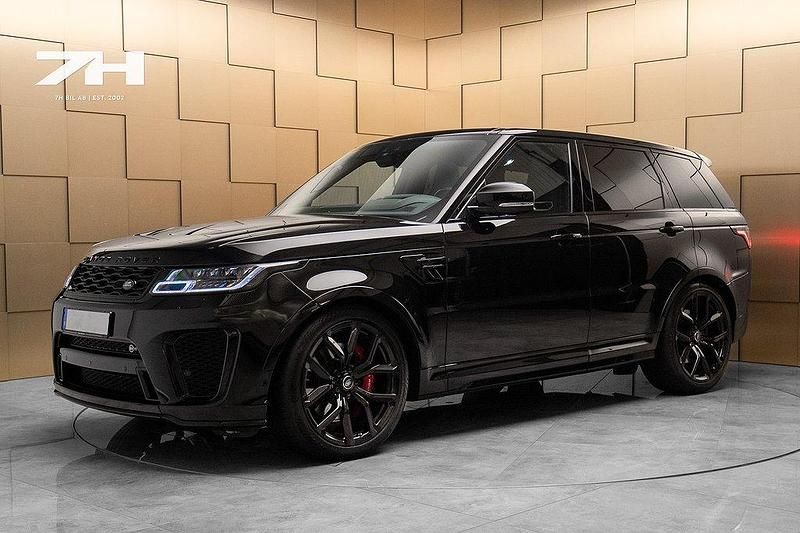 Svart Begagnad 2019 Land Rover Range Rover Sport SVR SUV | 849 000 kr (Marknadspris) - Bild 1/4